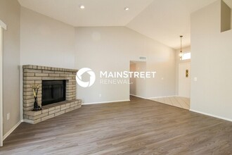 6504 W Mountain View Rd in Glendale, AZ - Building Photo - Building Photo