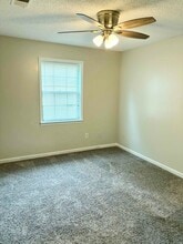 115-115 W Foxwood Dr in Raymore, MO - Building Photo - Building Photo