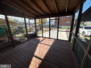 7908 Wallace Rd, Unit 42CD-42CD-2D in Dundalk, MD - Foto de edificio - Building Photo