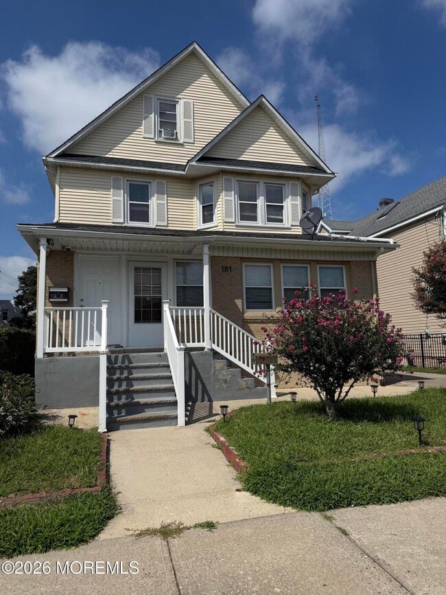 property at 181 Garfield Ave