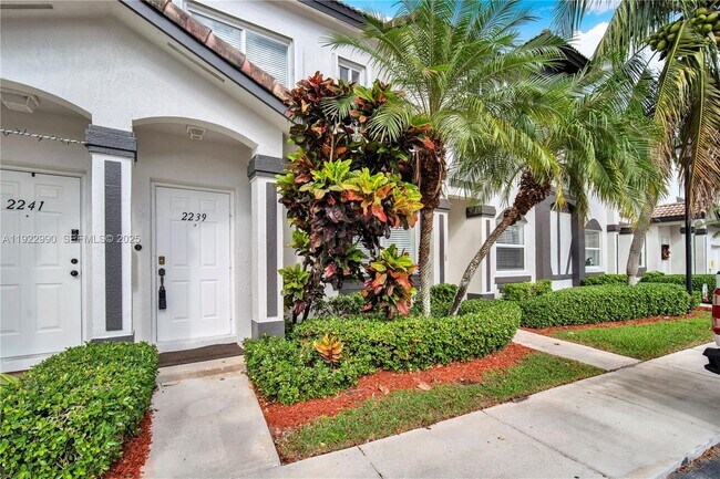 2239 SE 23rd Ave in Homestead, FL - Building Photo - Building Photo