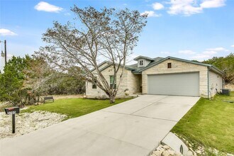 3703 Stillwood Ln in Lago Vista, TX - Building Photo - Building Photo