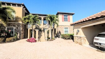 13605 Messina Loop in Bradenton, FL - Building Photo