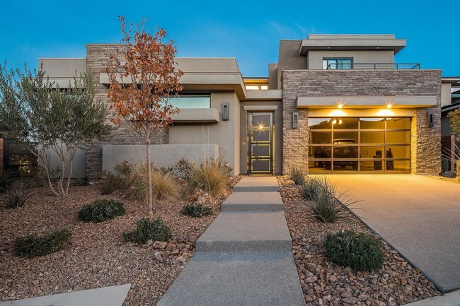 18 Garden Rain Dr