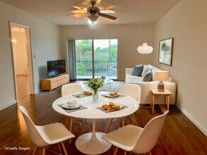 912 Pine Dr in Pompano Beach, FL - Building Photo - Building Photo