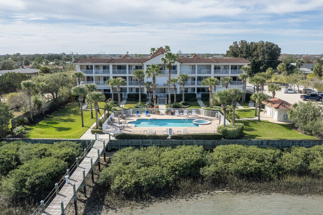 Corona Del Mar in St. Augustine, FL - Building Photo - Building Photo