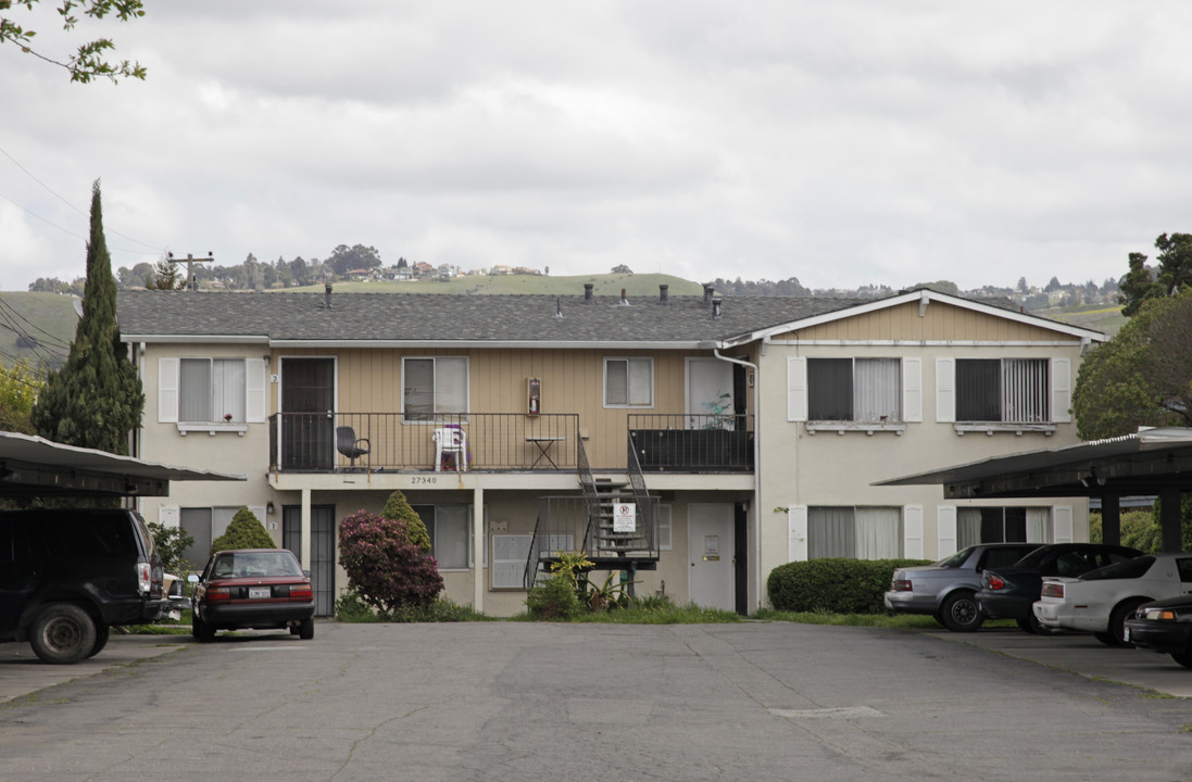 Blossom Apartments in Hayward, CA - Foto de edificio