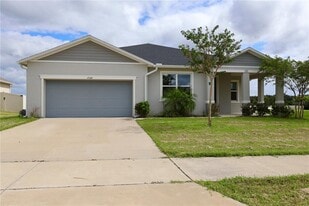 2164 Carriage Pointe Loop in Apopka, FL - Building Photo