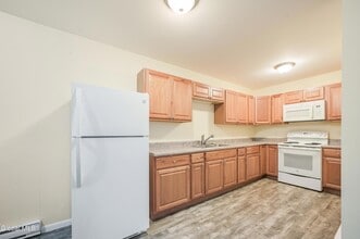 281 Main St in Richmondville, NY - Building Photo - Building Photo