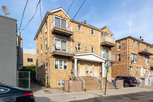 9723 98th St Apartments