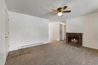 5012 S 58th St in Tacoma, WA - Building Photo - Building Photo