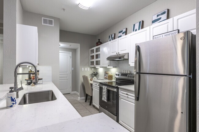 The Point At Deerfield Apartments