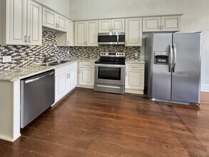 2606 Third St in New Orleans, LA - Foto de edificio - Building Photo