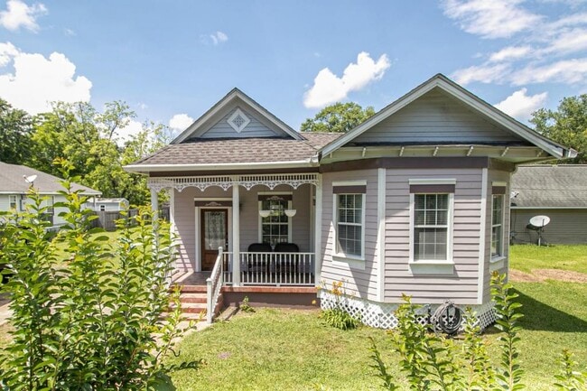 property at 228 Commerce St