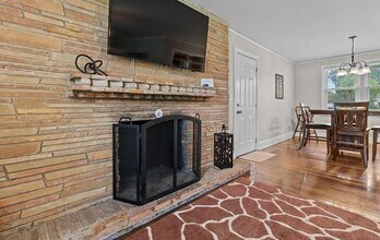 711 Indigo Ave in Cayce, SC - Building Photo - Building Photo