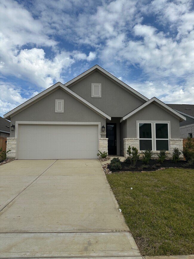 property at 16234 Rock Hollow Bend Ln