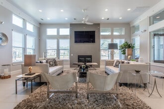 Berkshire Jones Forest in Conroe, TX - Foto de edificio - Interior Photo