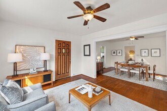 503 NE Jarrett St in Portland, OR - Building Photo - Building Photo