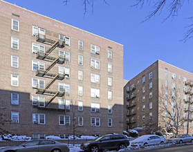 14333 Sanford Ave in Flushing, NY - Building Photo - Building Photo