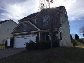1371 Stephenshire Ct in Kernersville, NC - Building Photo
