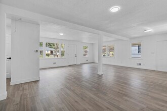 72 Madera Dr in Columbia, SC - Building Photo - Building Photo