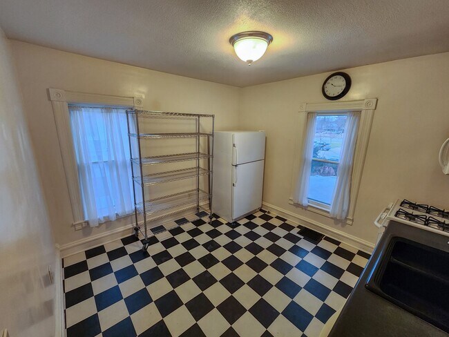 829 Humboldt St in Manhattan, KS - Building Photo - Building Photo