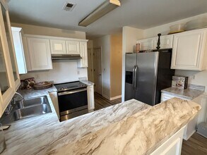 5218 Beam Lake Dr in Charlotte, NC - Building Photo - Building Photo