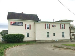 191 Turner St in Manchester, NH - Building Photo - Building Photo