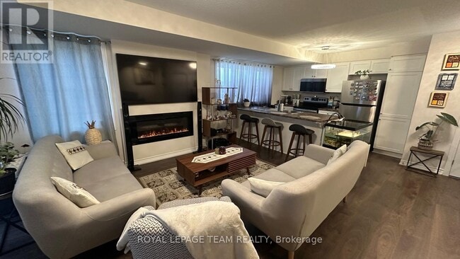 267 Zenith Private in Ottawa, ON - Building Photo - Building Photo