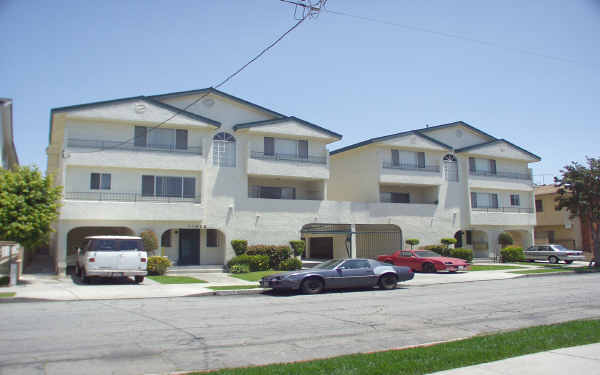 Pacific Villas in Hawthorne, CA - Building Photo - Building Photo