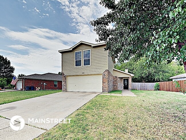 property at 1132 Sandalwood Dr
