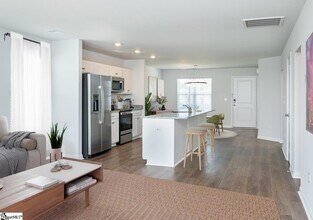 529 Broadrum St in Spartanburg, SC - Building Photo - Building Photo