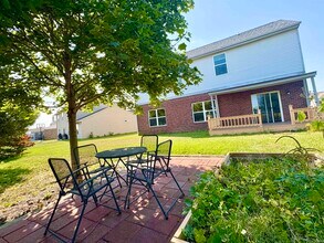 2625 Wildflower Ln in Greenwood, IN - Building Photo - Building Photo