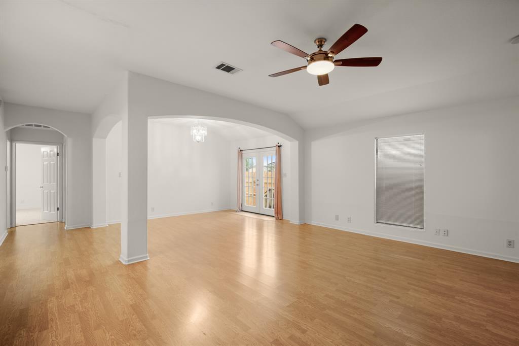 2624 Gwendolyn Ln in Austin, TX - Building Photo