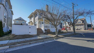 2 S Rosborough Ave in Ventnor City, NJ - Building Photo - Building Photo