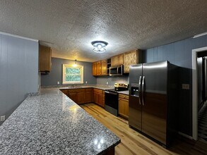 6518 Hwy 49 E in Springfield, TN - Building Photo - Building Photo