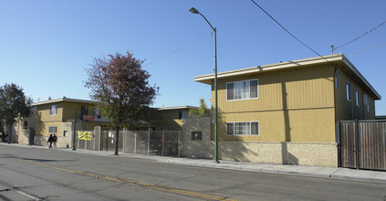 Jatta Heights in Oakland, CA - Building Photo - Building Photo