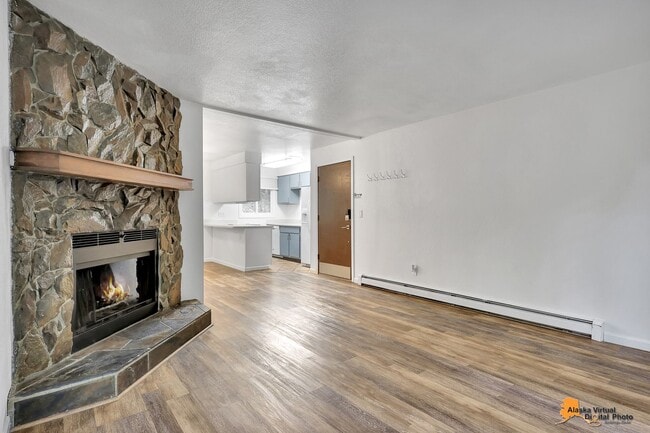 property at 1102 Broaddus St