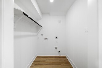2546 Walcott Ln in Houston, TX - Foto de edificio - Building Photo