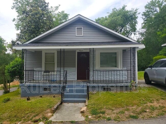 property at 196 Mahan St SW