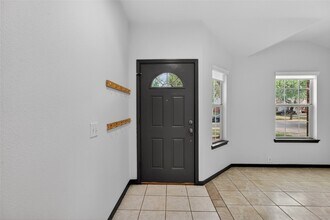 17331 Stone Peaks Dr in Houston, TX - Building Photo - Building Photo