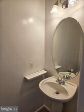 19437 Rayfield Dr in Germantown, MD - Building Photo - Building Photo