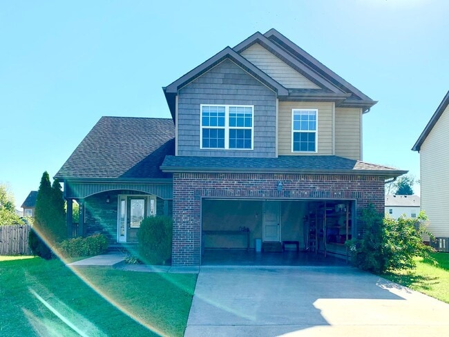 property at 992 Dwight Eisenhower Way