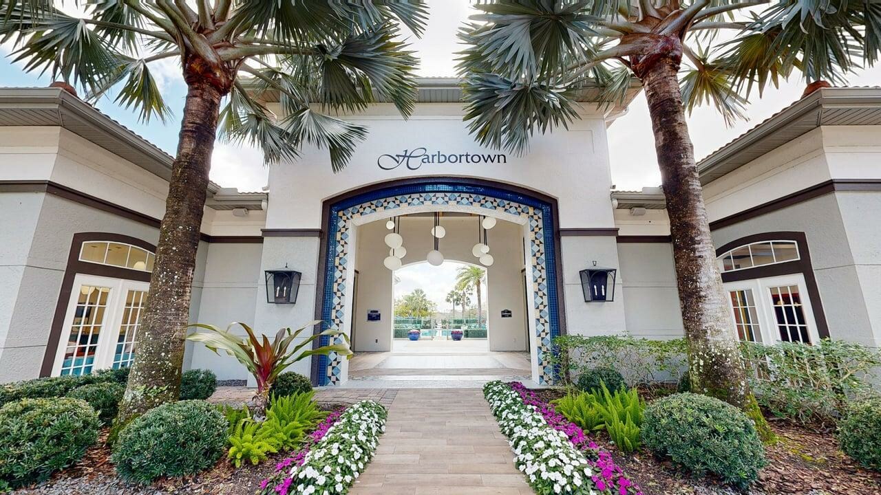 Harbortown in Orlando, FL - Foto de edificio