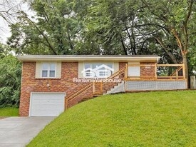 2418 Boston Ave in Des Moines, IA - Building Photo