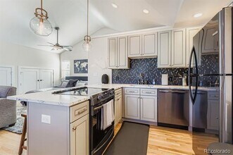 2260 S Acoma St in Denver, CO - Building Photo - Building Photo