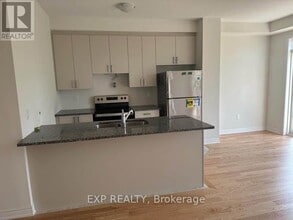 73 Air Dancer Cres in Oshawa, ON - Building Photo - Building Photo