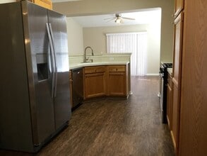 16027 Dorchester Blvd in Clermont, FL - Foto de edificio - Building Photo