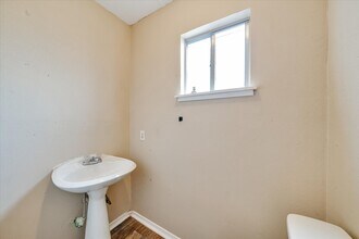 15278 Mesquite Trl, Unit 2 in San Antonio, TX - Foto de edificio - Building Photo