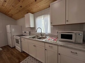 1674 N Oliver St in Brooksville, MS - Building Photo - Building Photo